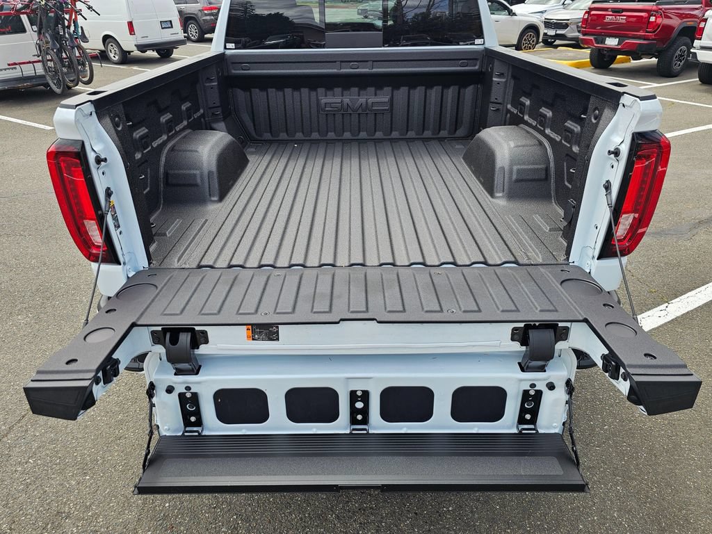 New 2026 GMC Sierra 1500 Denali w/ Denali Reserve Package AWD/4WD image 13