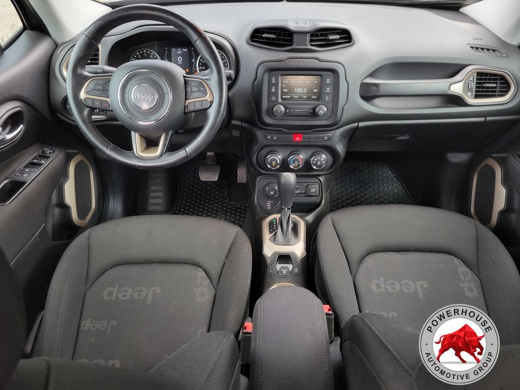 Used 2017 Jeep Renegade Latitude w/ Cold Weather Group AWD/4WD image 18