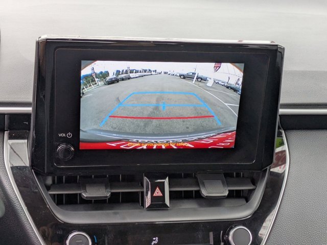 Used 2025 Toyota Corolla LE image 19