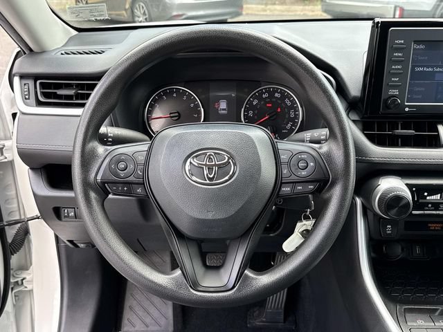 Used 2022 Toyota RAV4 LE FWD image 18