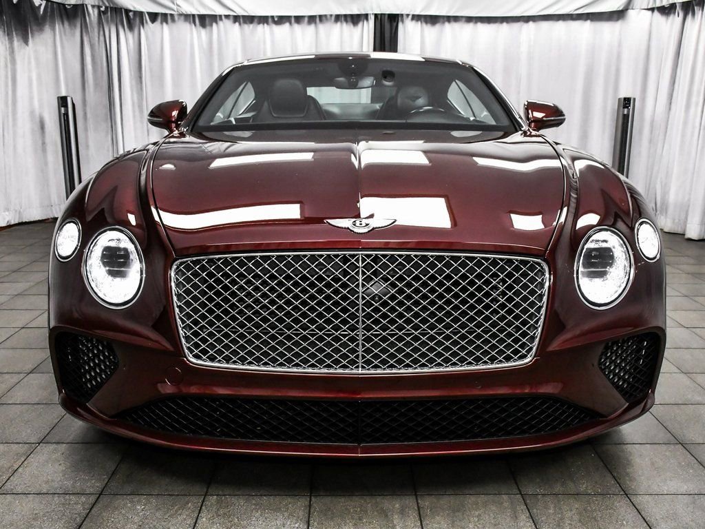 Used 2020 Bentley Continental GT image 2