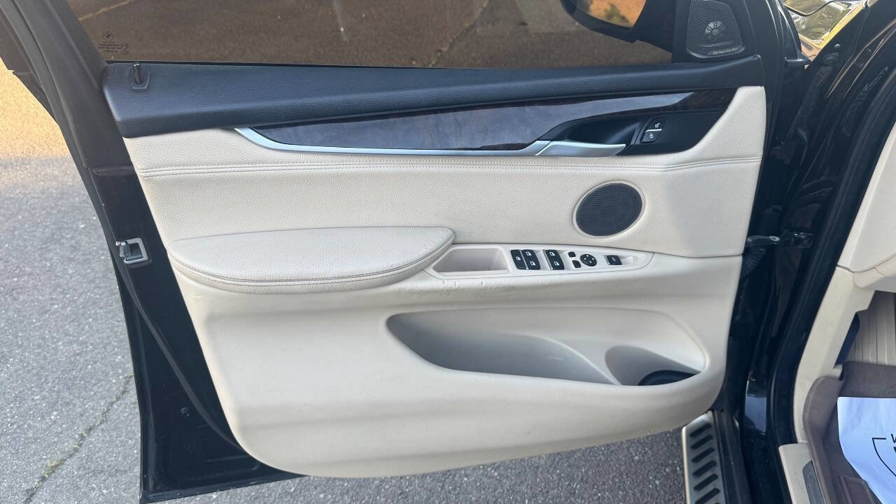 Used 2015 BMW X5 xDrive35i w/ Premium Package image 17