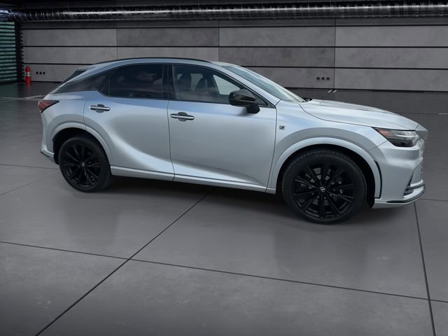 Certified 2025 Lexus RX 500h F Sport AWD/4WD image 2