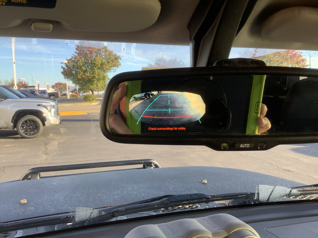 Used 2013 Toyota FJ Cruiser 4WD image 21