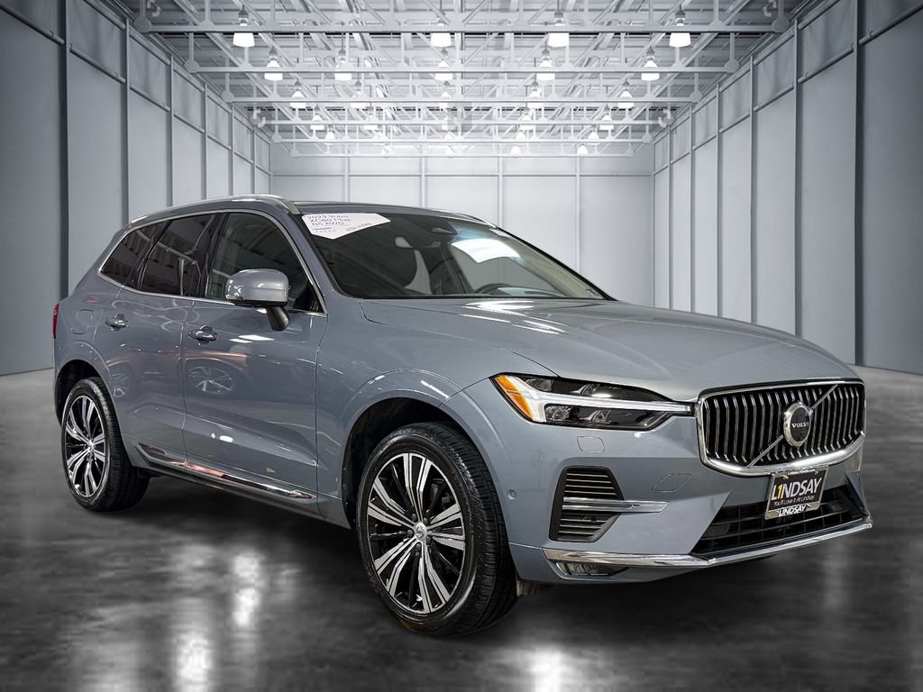 Used 2023 Volvo XC60 B5 Plus w/ Climate Package AWD/4WD image 9