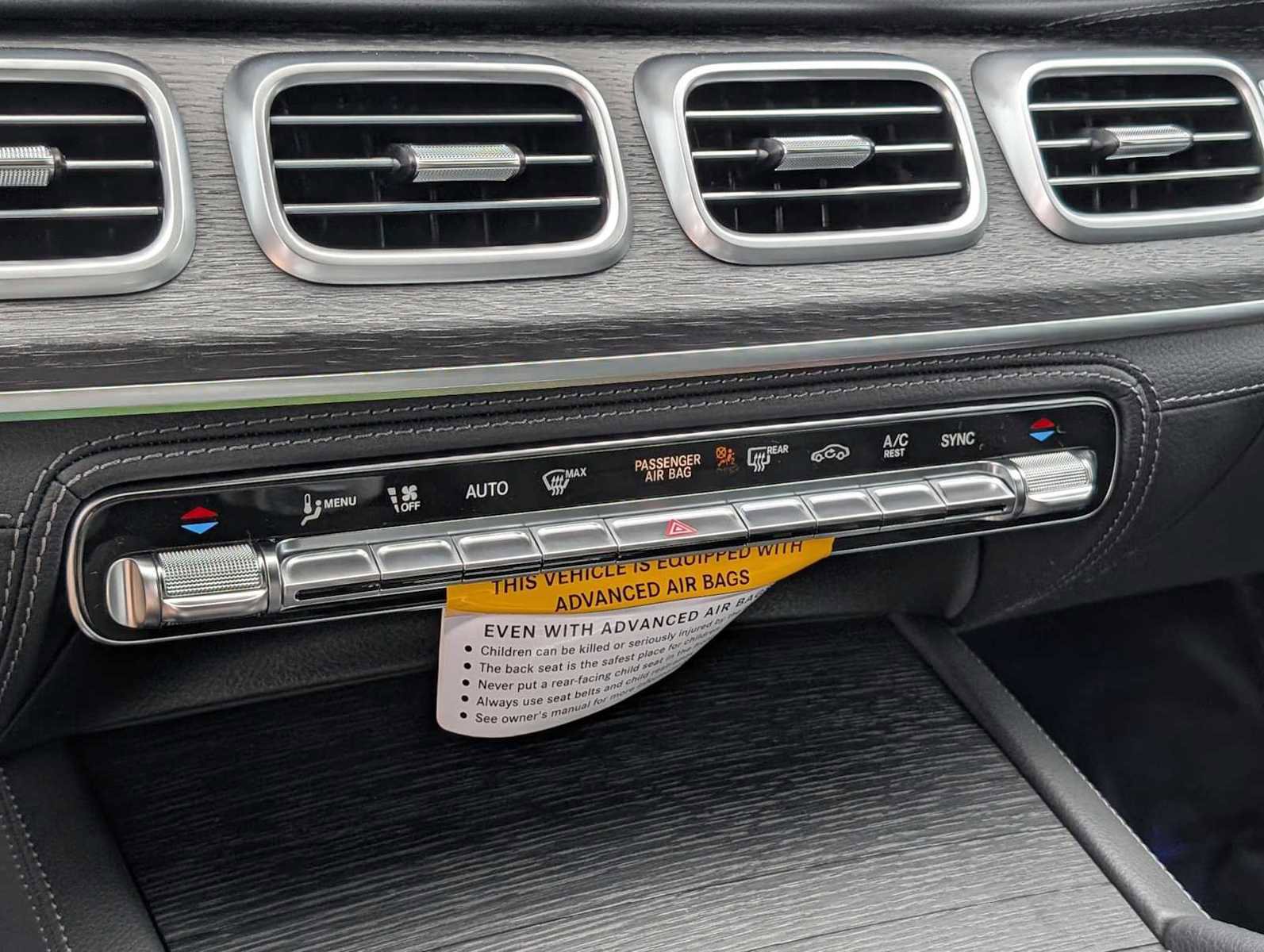 New 2026 Mercedes-Benz GLE 450 4MATIC Coupe image 14