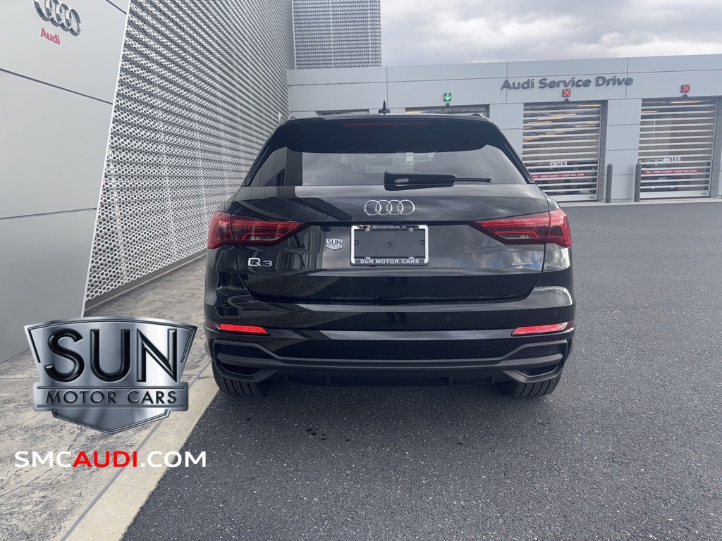 New 2025 Audi Q3 2.0T Premium image 8