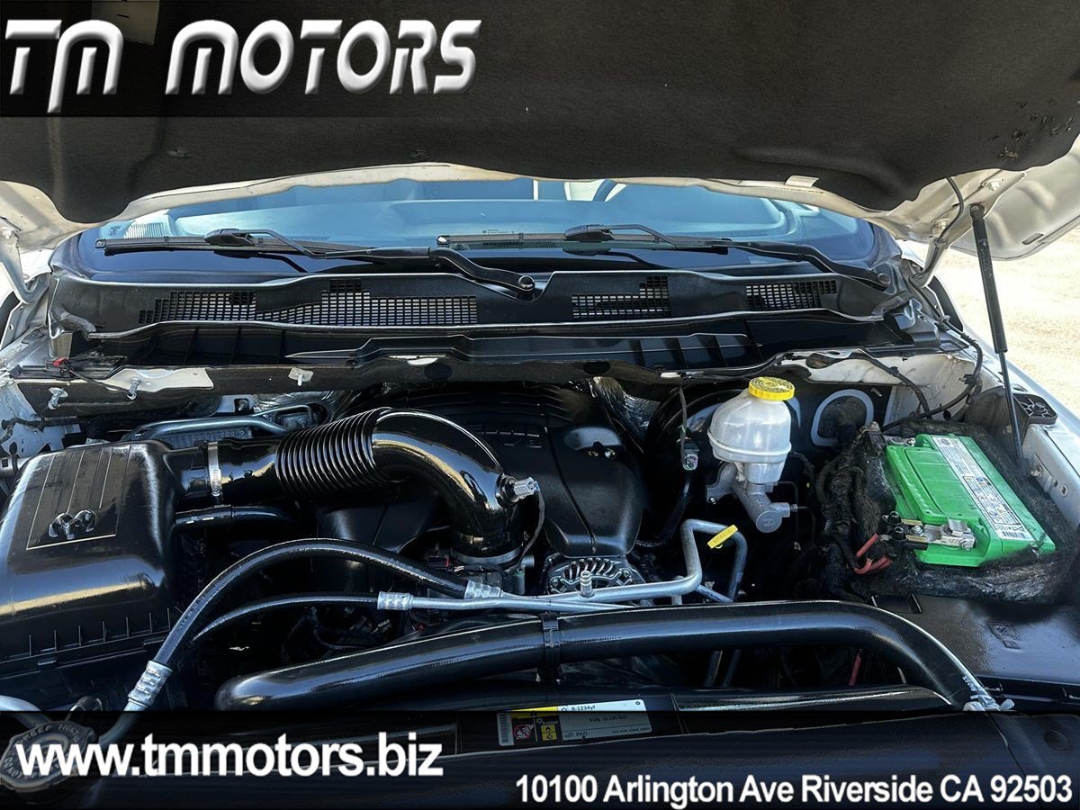 Used 2017 RAM 1500 Express w/ Express Value Package AWD/4WD image 22
