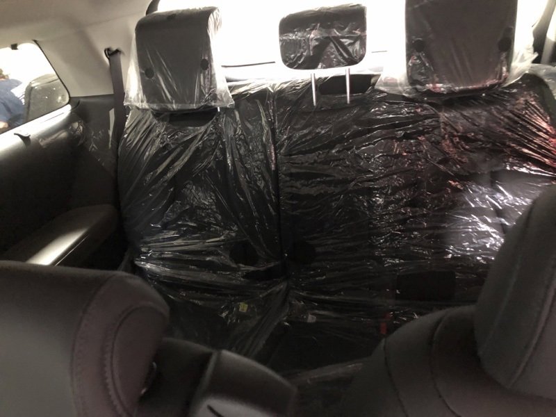 New 2026 Kia Carnival EX image 18