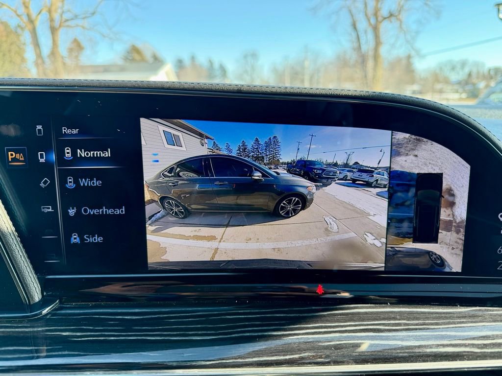 Used 2023 Cadillac Escalade ESV Sport image 39