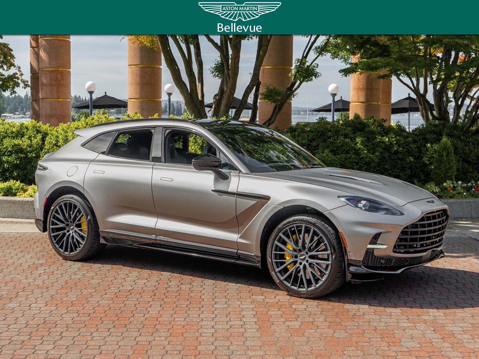 Used 2023 Aston Martin DBX 707 AWD/4WD image 1