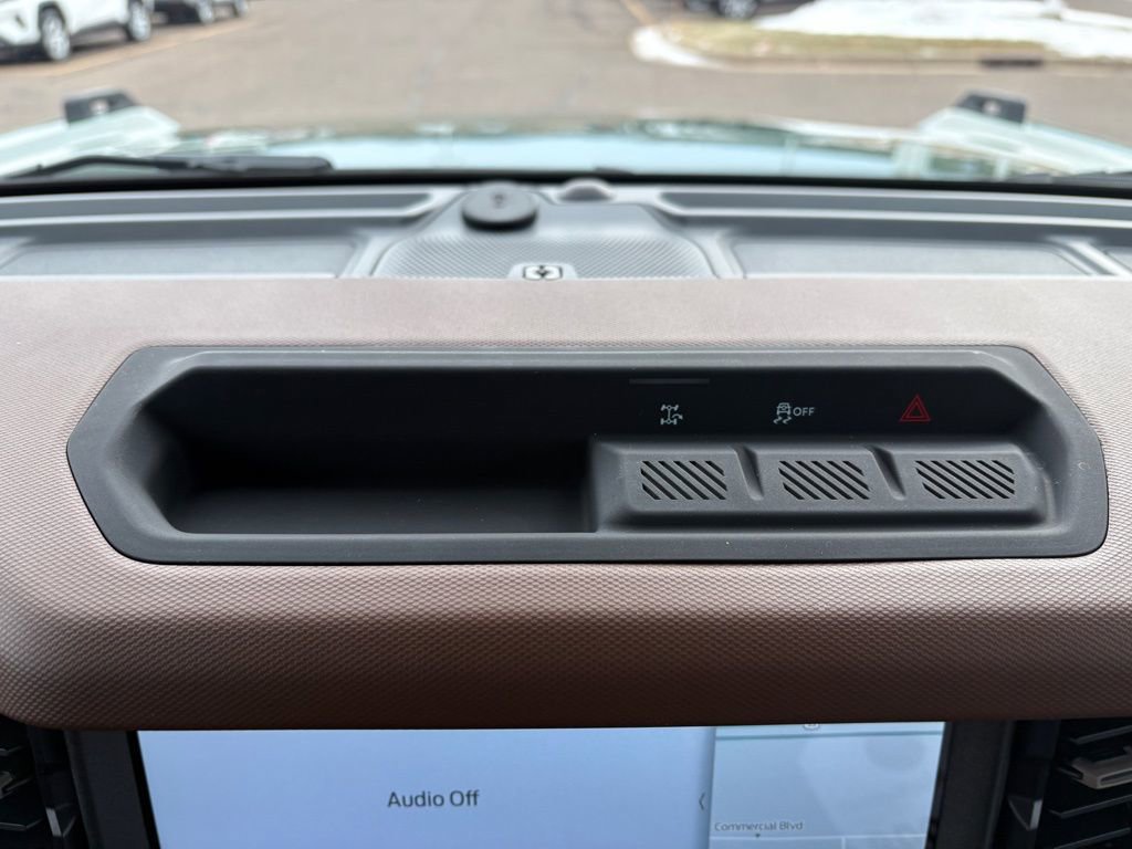 Used 2024 Ford Bronco Outer Banks image 27
