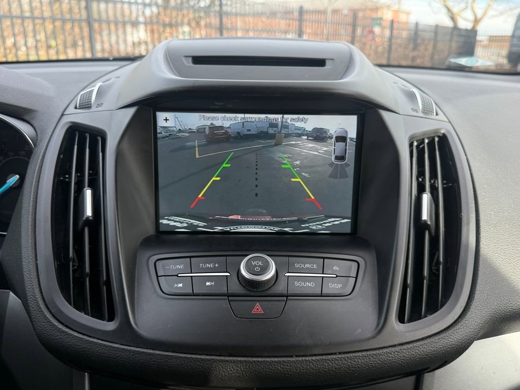 Used 2018 Ford Escape SEL image 24