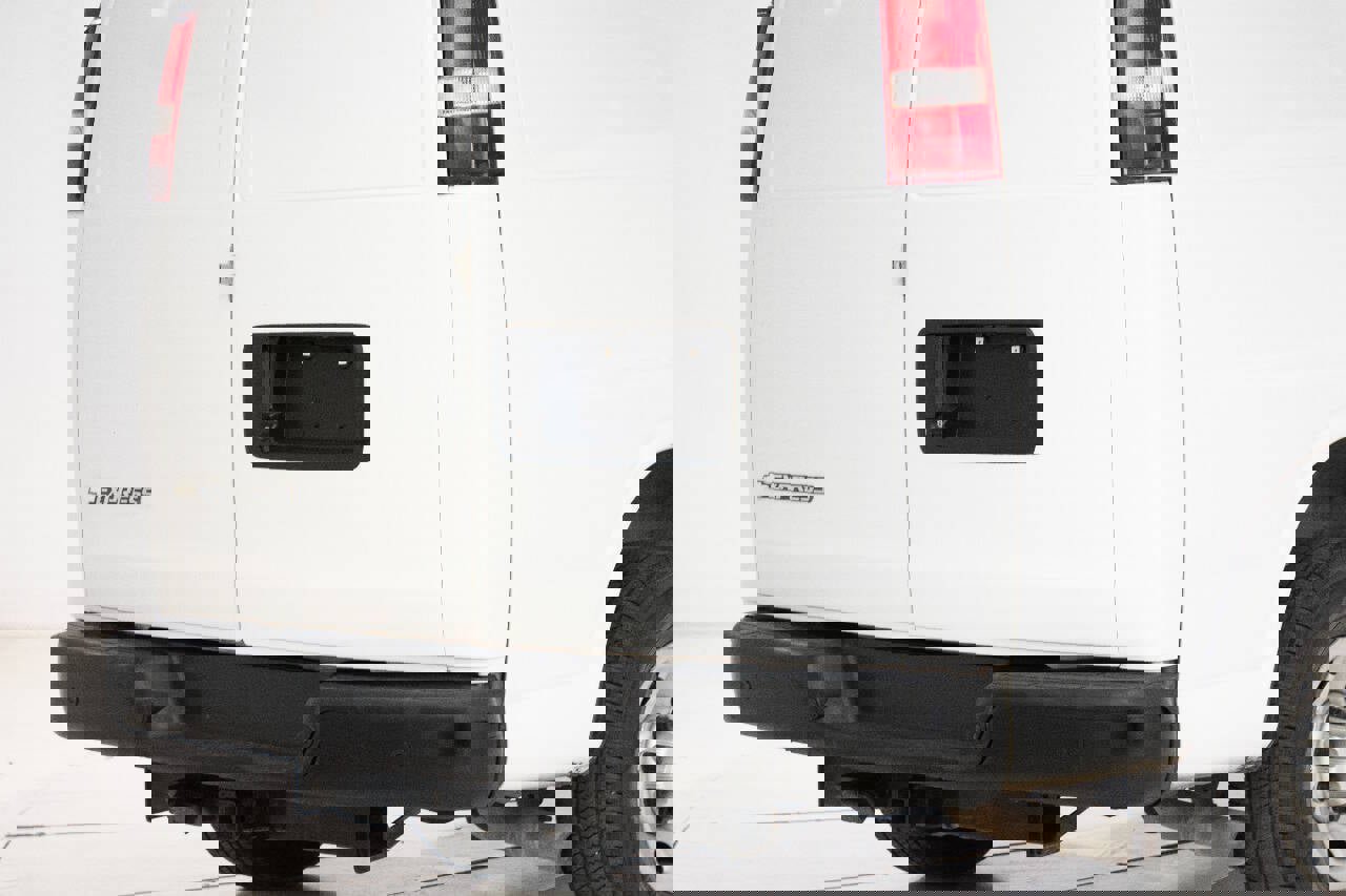 Used 2017 Chevrolet Express 2500 image 16