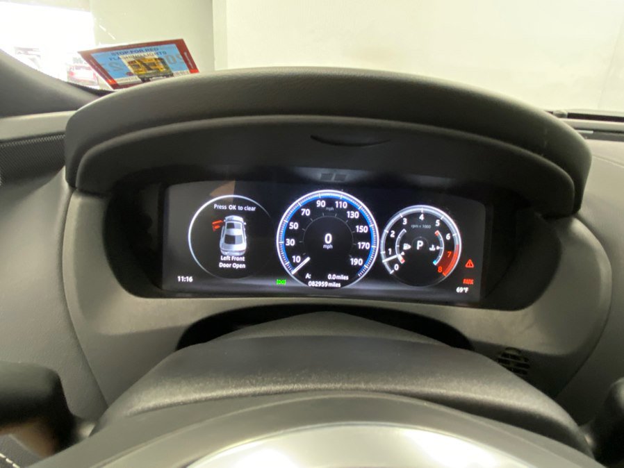 Used 2018 Jaguar XE S image 35