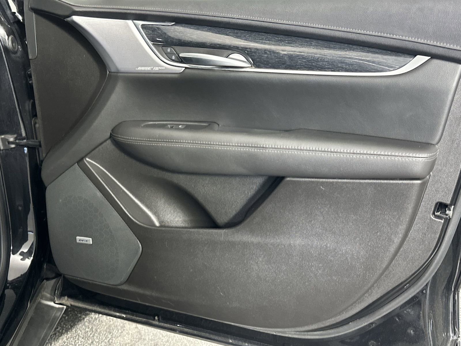 Used 2023 Cadillac XT5 Premium Luxury image 31