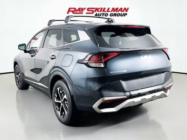Used 2024 Kia Sportage EX AWD/4WD image 5
