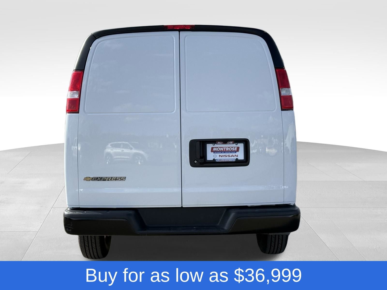 Used 2025 Chevrolet Express 2500 Extended w/ Driver Convenience Package image 6