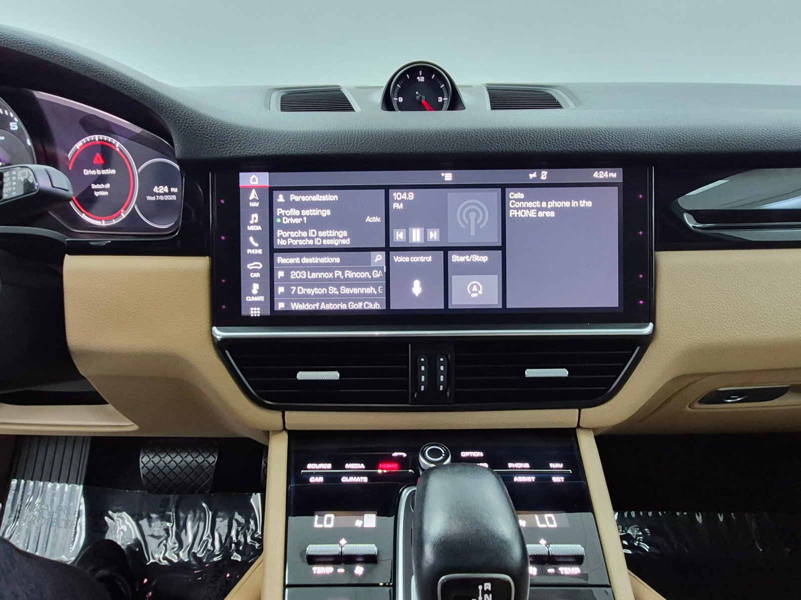 Used 2019 Porsche Cayenne AWD/4WD image 16