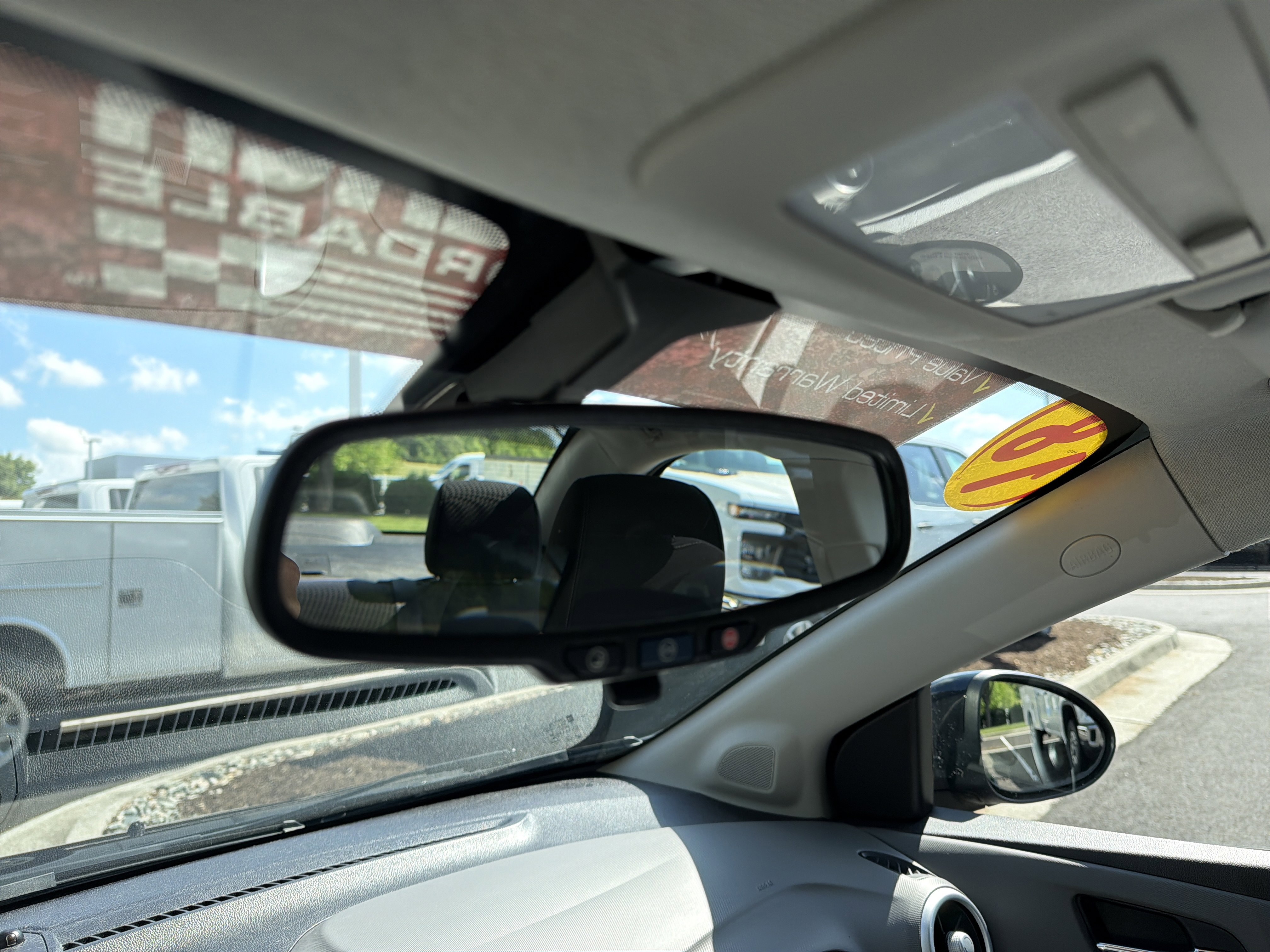 Used 2018 Chevrolet Sonic LT FWD image 26