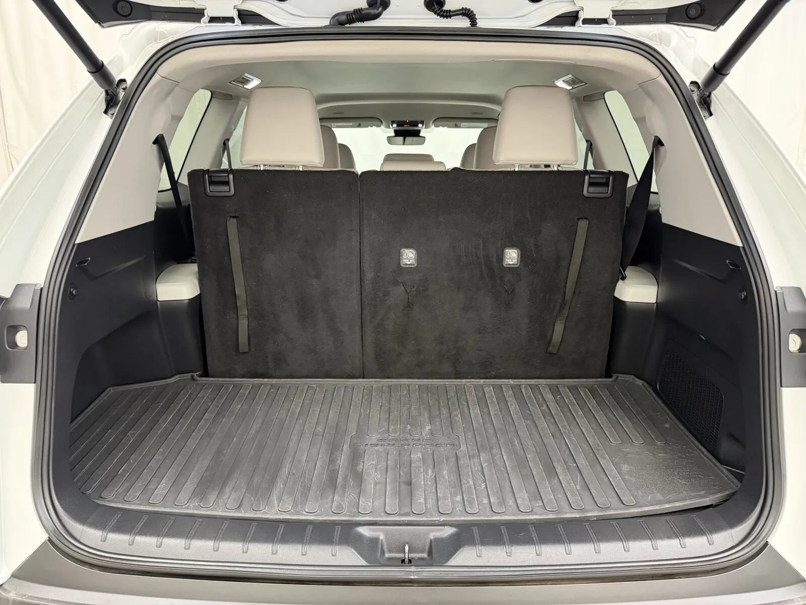 Used 2024 Toyota Grand Highlander FWD image 31