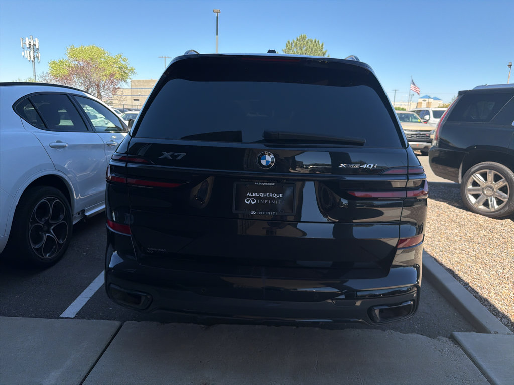 Used 2024 BMW X7 xDrive40i w/ Executive Package AWD/4WD image 6