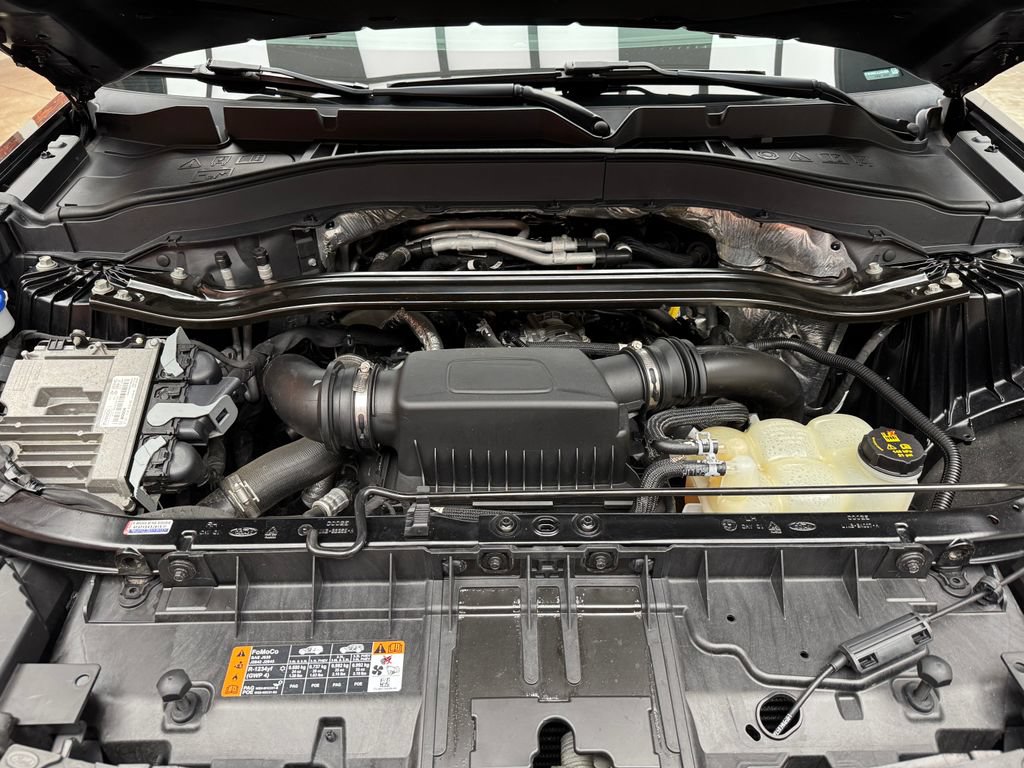 Used 2020 Ford Explorer ST AWD/4WD image 31