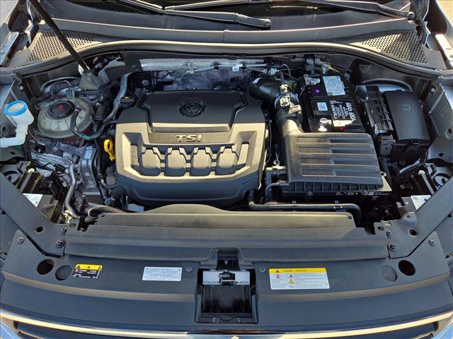 Used 2022 Volkswagen Tiguan SE R-Line FWD image 29