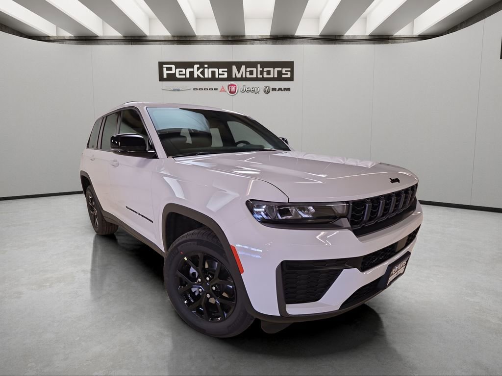 New 2026 Jeep Grand Cherokee Altitude image 7