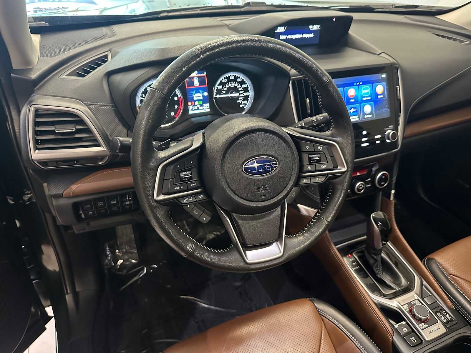 Used 2024 Subaru Forester Touring image 2