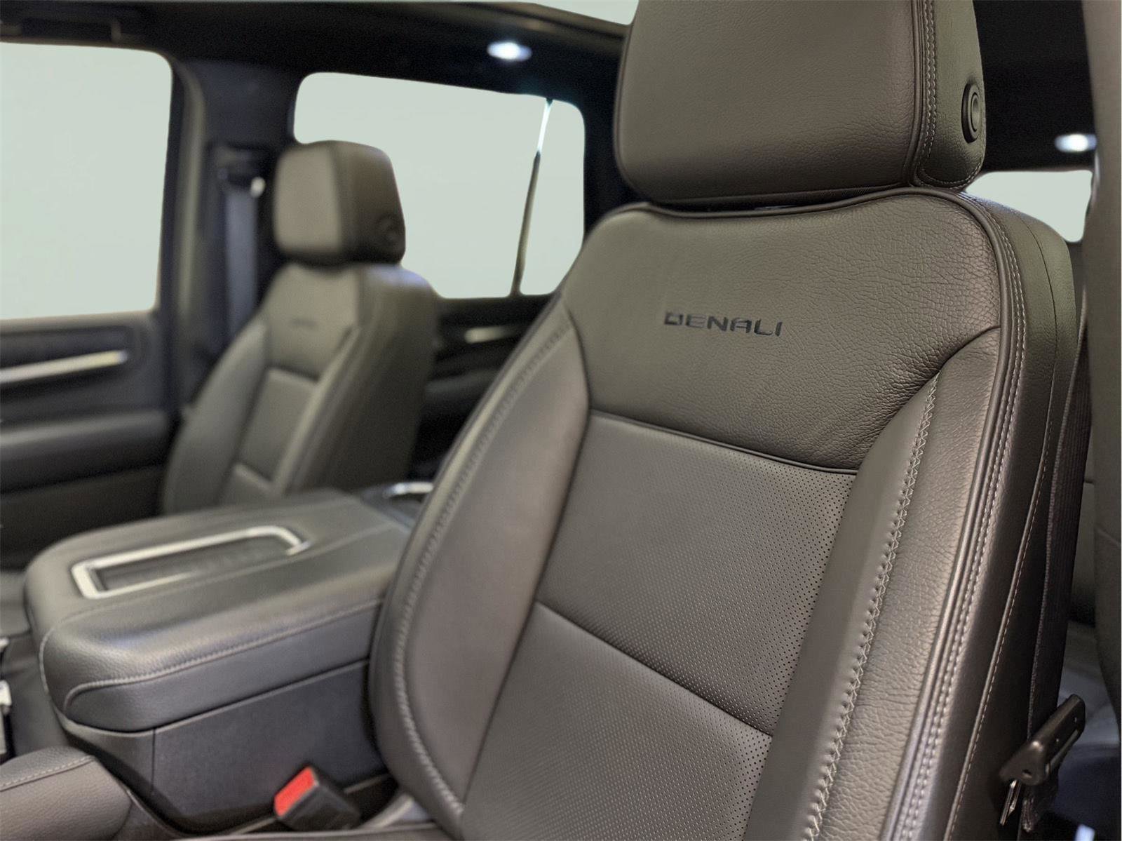 Certified 2023 GMC Yukon Denali AWD/4WD image 27