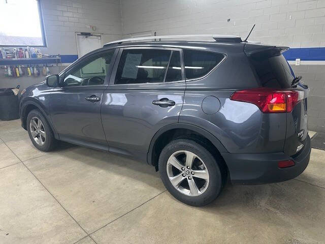 Used 2015 Toyota RAV4 XLE AWD/4WD image 5