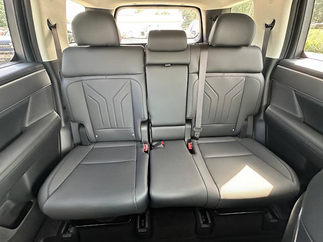 New 2027 Hyundai Santa Fe SEL AWD/4WD image 16