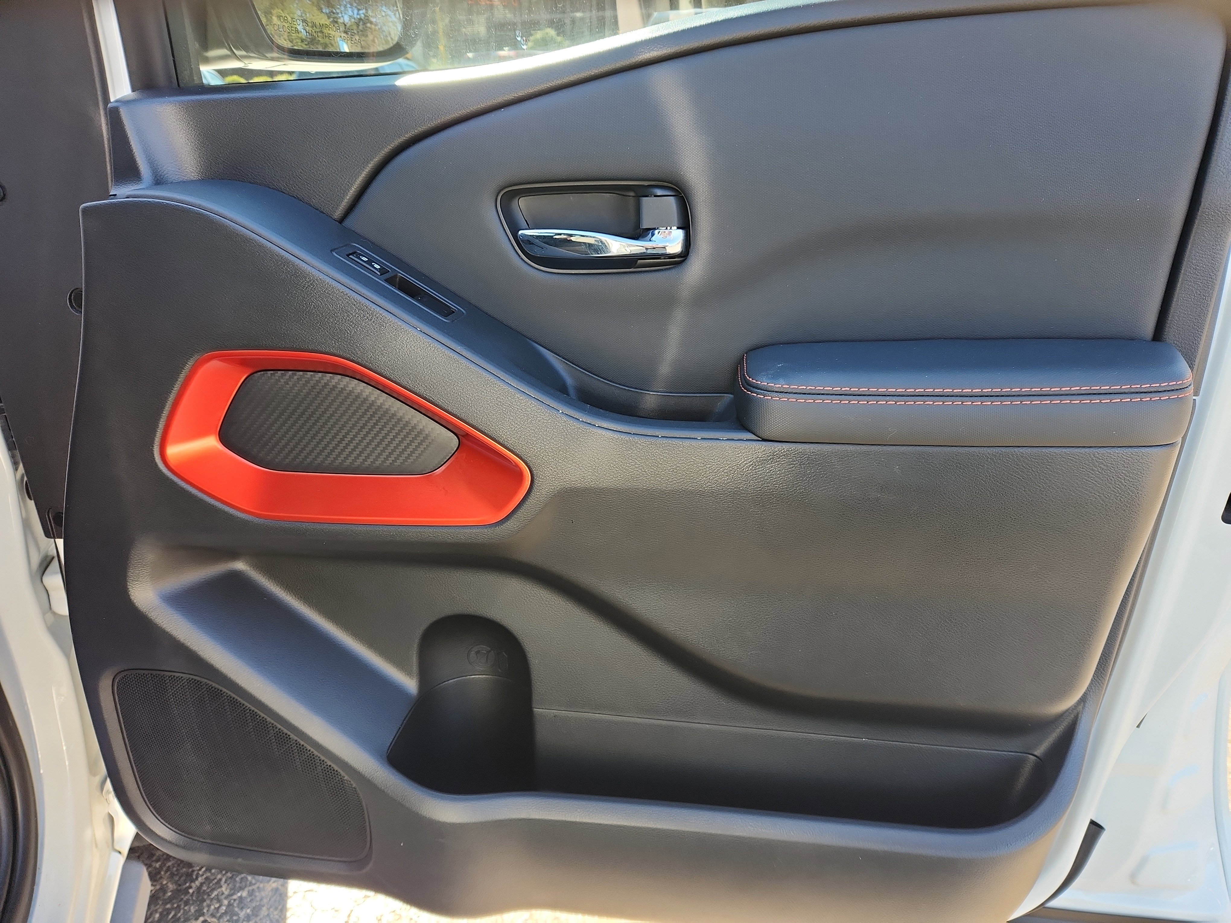 Used 2022 Nissan Frontier Pro-X image 45