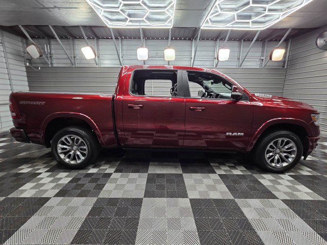 Used 2022 RAM 1500 Laramie AWD/4WD image 9