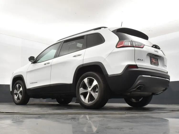 Used 2022 Jeep Cherokee Limited AWD/4WD image 12