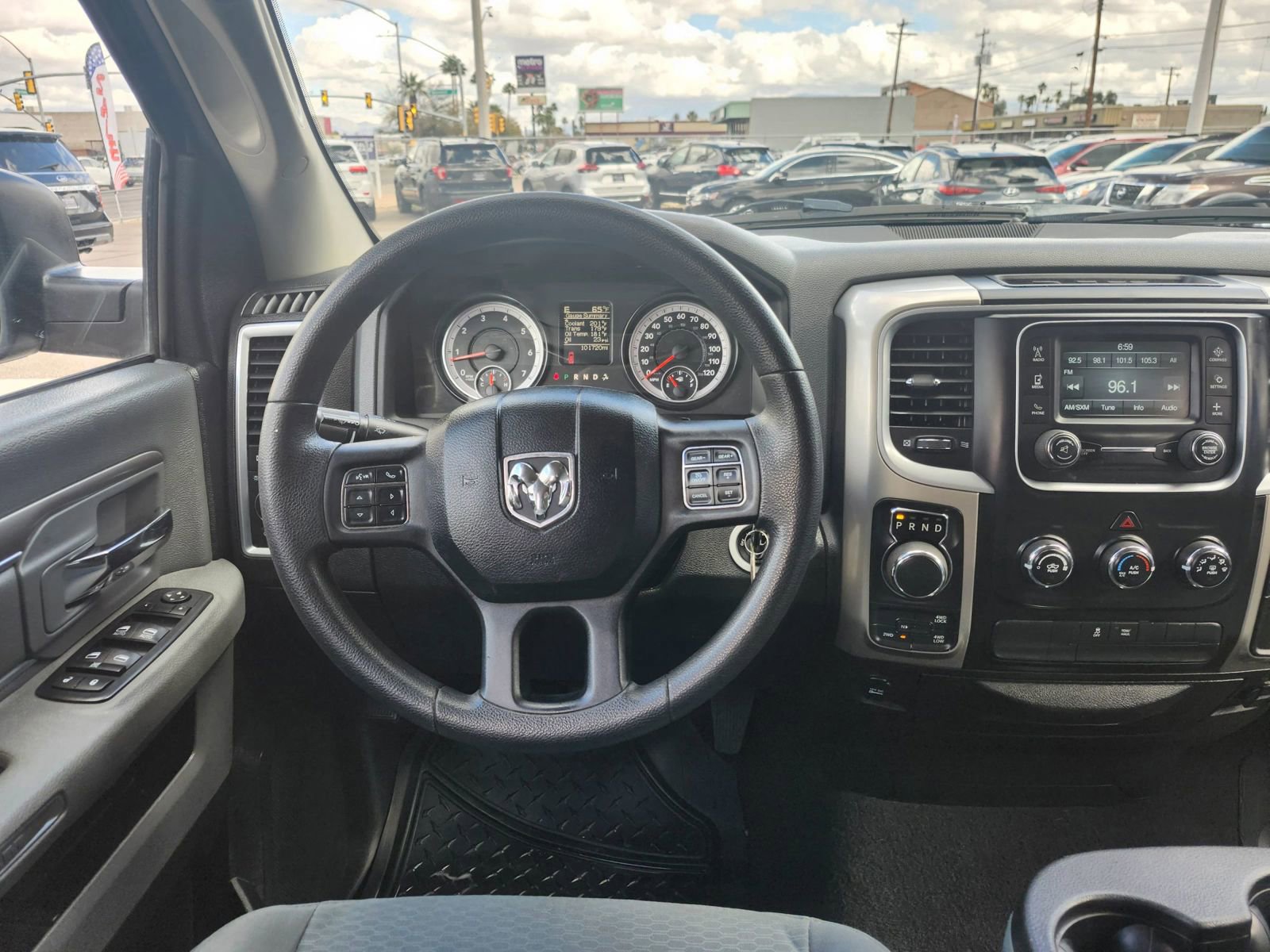 Used 2015 RAM 1500 Classic SLT image 27