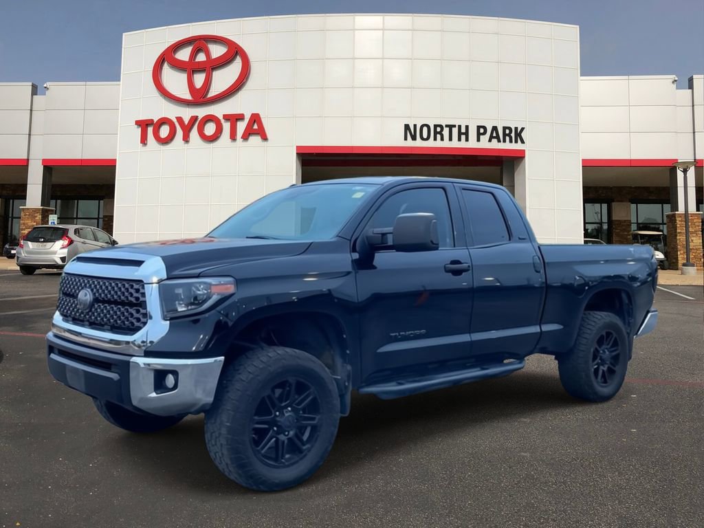 Used 2018 Toyota Tundra SR5 RWD image 1