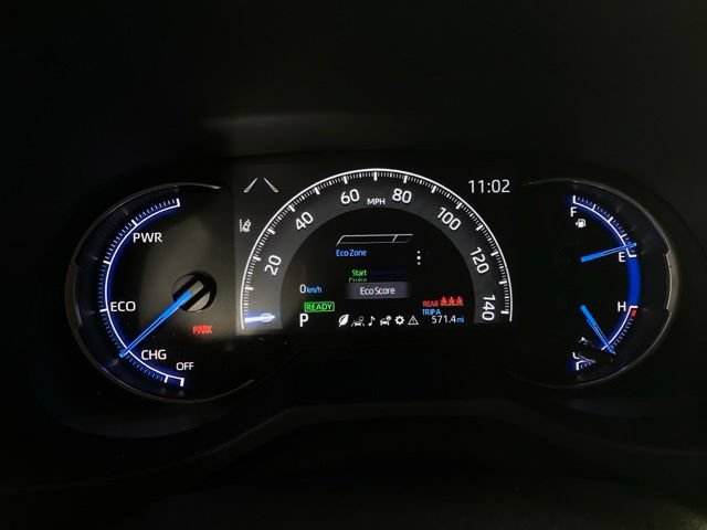 Used 2025 Toyota RAV4 XSE AWD/4WD image 18
