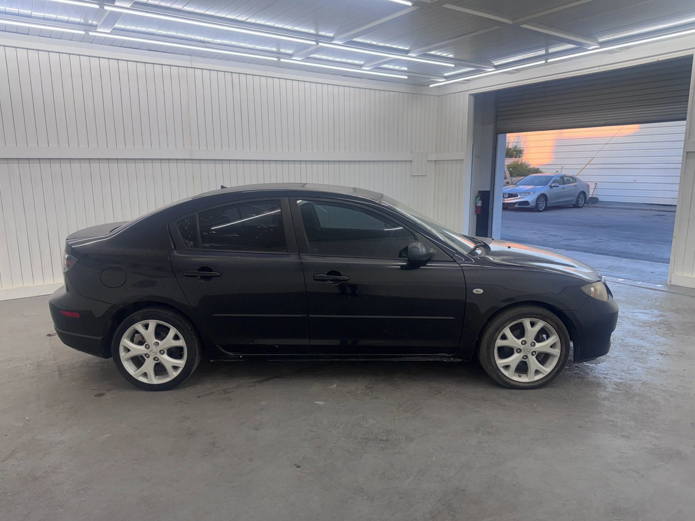 Used 2009 MAZDA MAZDA3 i Touring Value image 4