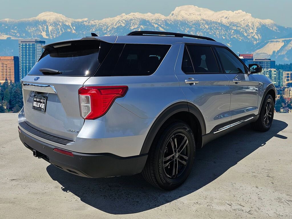 Used 2022 Ford Explorer XLT w/ Class IV Trailer Tow Package image 7