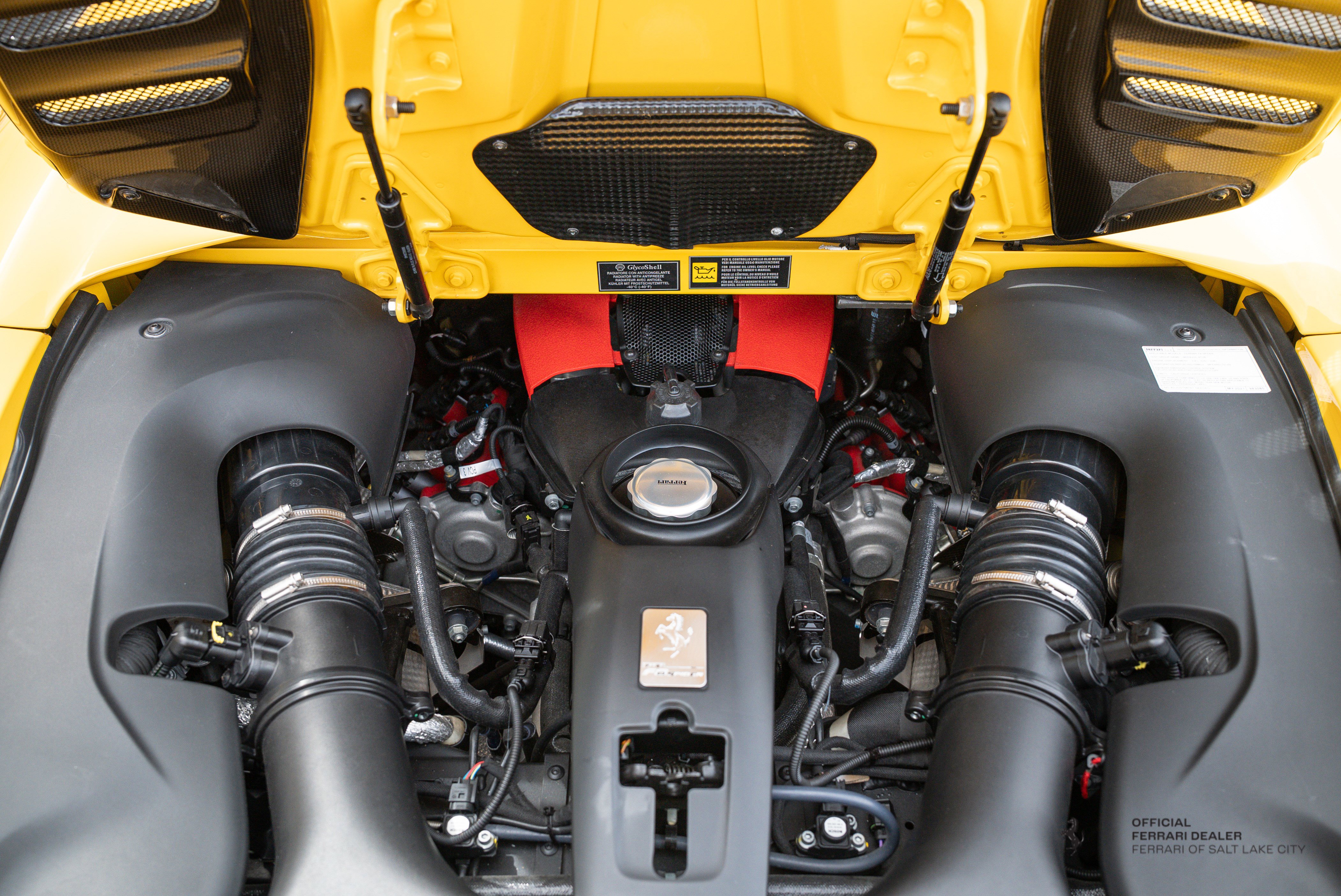 Certified 2021 Ferrari F8 Tributo image 9