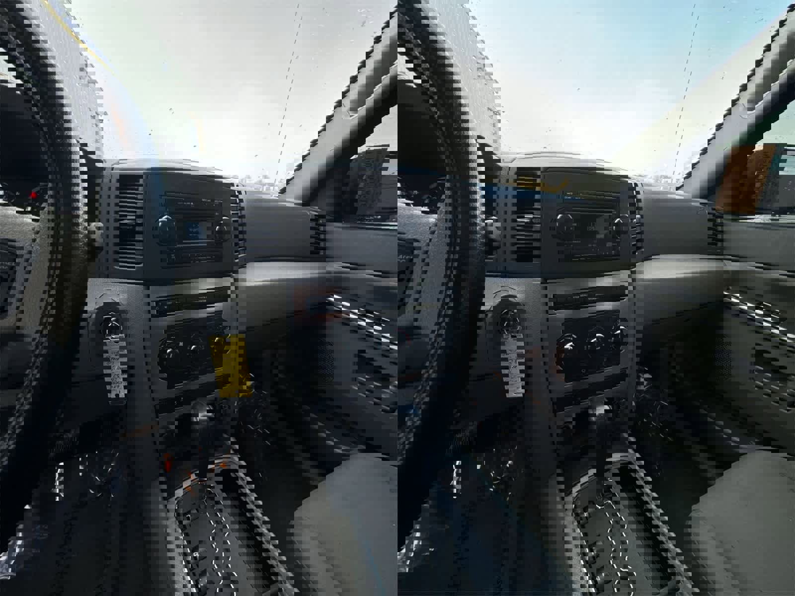 Used 2007 Jeep Grand Cherokee Laredo w/ Sun/Sound Group image 27