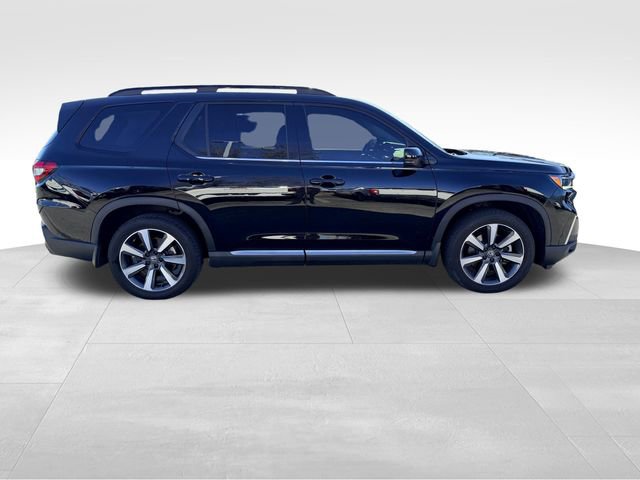 Used 2024 Honda Pilot Touring image 4