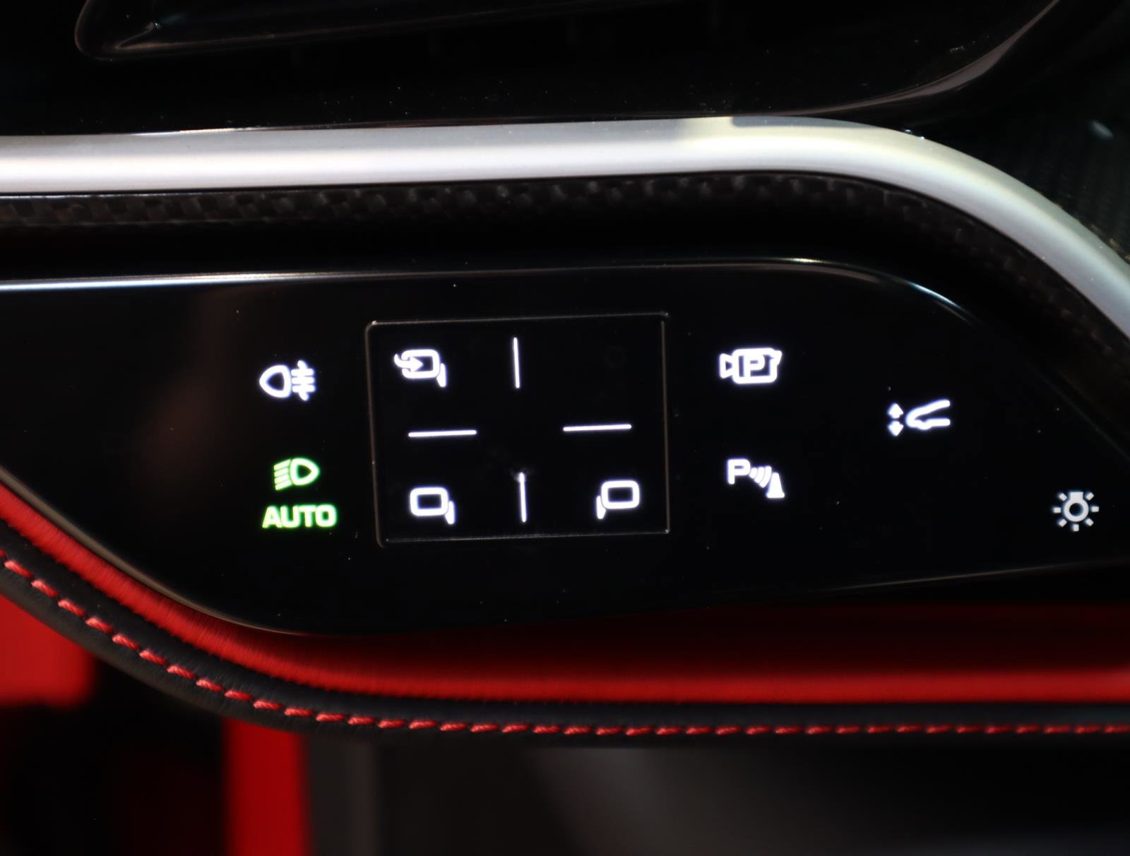 Certified 2024 Ferrari 296 GTS image 30