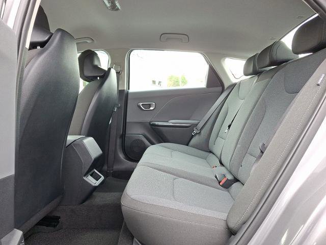 New 2025 Kia K4 LXS image 5