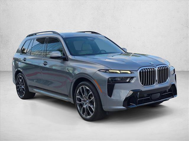 Certified 2024 BMW X7 xDrive40i w/ M Sport Package AWD/4WD image 3