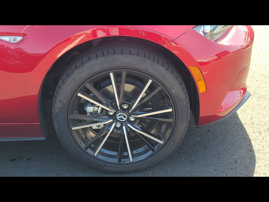 Certified 2026 MAZDA MX-5 Miata Grand Touring w/ Weather Package RWD image 5
