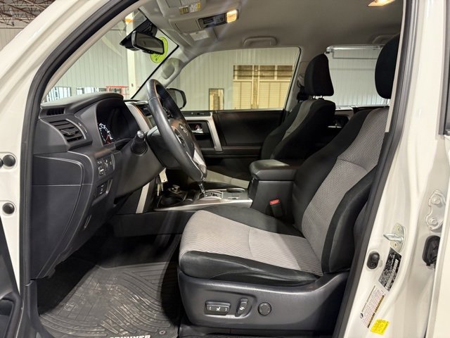 Used 2020 Toyota 4Runner SR5 image 9