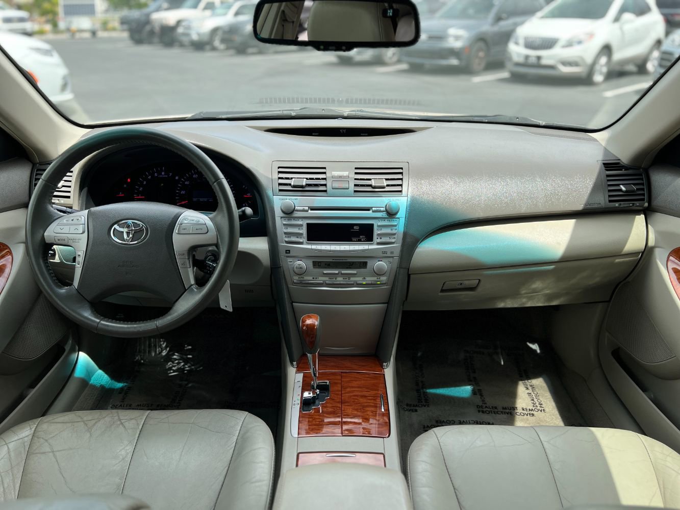 Used 2011 Toyota Camry XLE FWD image 15